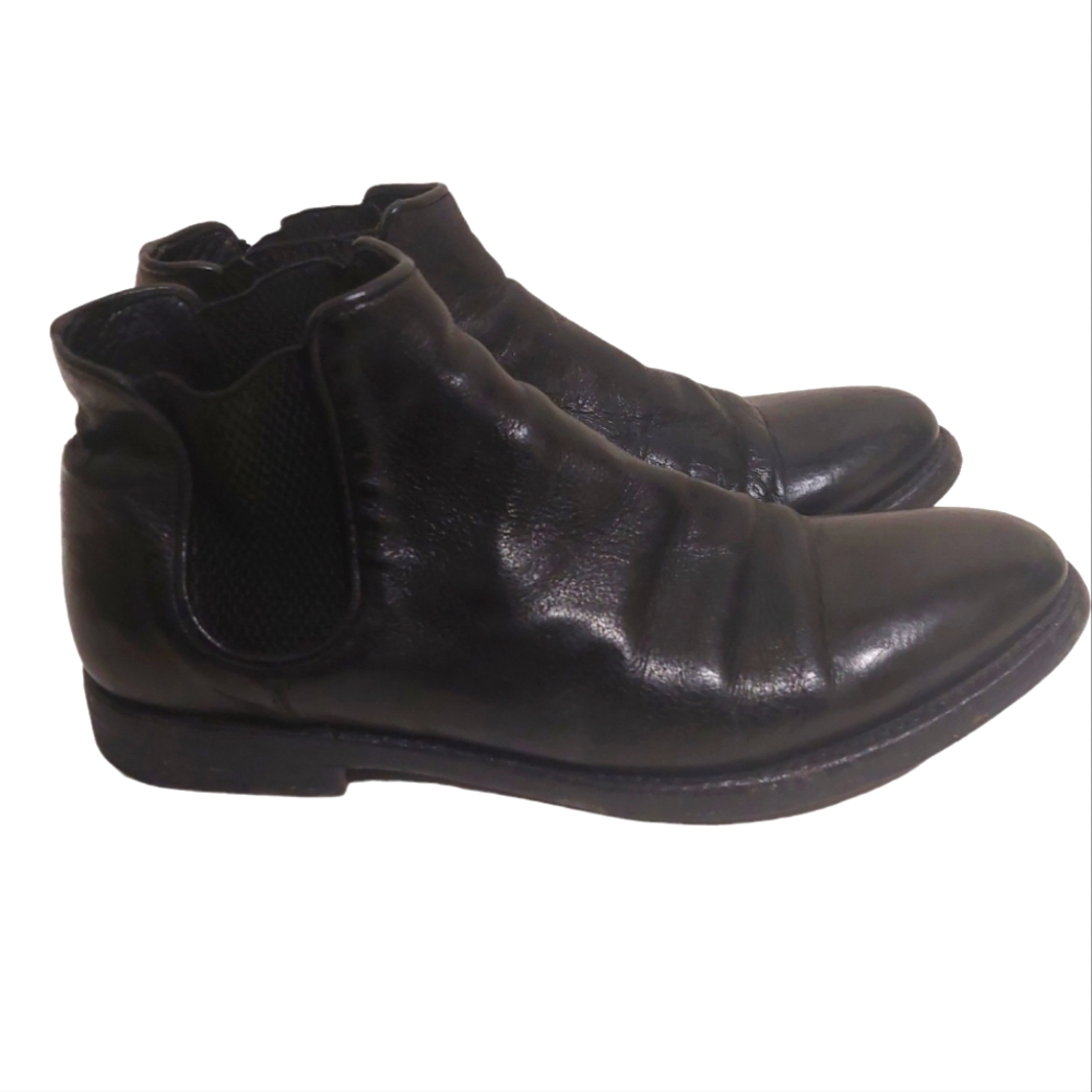 Alberto Fasciani Chelsea leather handmade buffalo ankle bootie 36.5 (6.5)